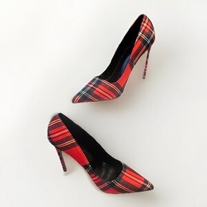Women's Red Plaid Stiletto Pointed Toe Slim Heels size 9 NIB
